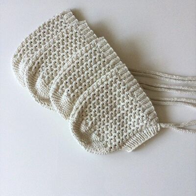 Bonnet confortable en grains de café bio tricoté à la main