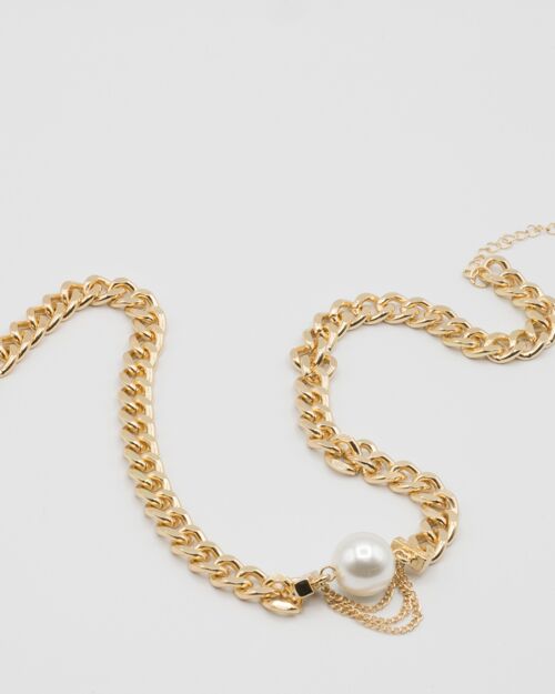 Charisma Pearl Chain Necklace