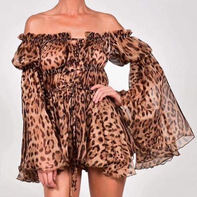 Kleid mit Leoparden-Print und Rüschen