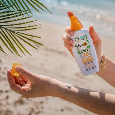 Feuchtigkeitsspray SPF 20 – Mittlerer Sonnenschutz für Gesicht und Körper – Monoi De Tahiti – UVA/UVB-Schutz