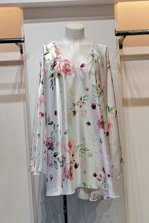 Robe courte en satin avec imprimé floral blanc