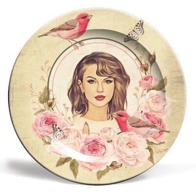 Plates 'Vintage T' by DOLLY WOLFE