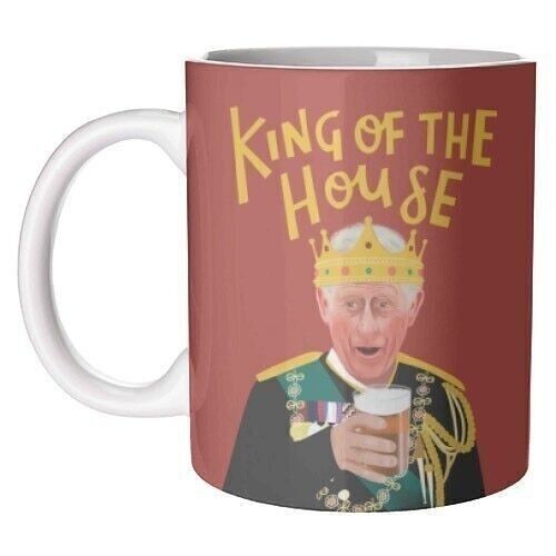 Mugs 'King Charles King of the House'