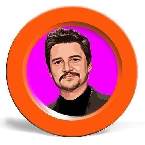 Piatti 'PRETTY PEDRO' di DOLLY WOLFE