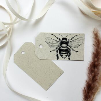 Étiquette cadeau en papier d'herbe, abeille sauvage 2