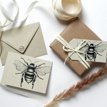 Étiquette cadeau en papier d'herbe, abeille sauvage 4