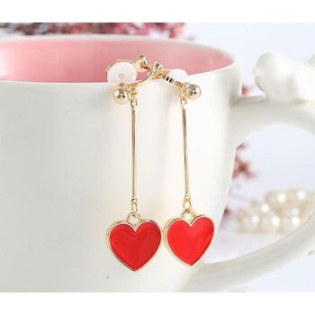 Boucles d'oreilles pendantes à clip en métal doré et cœur en émail rouge (lot de 12) 1