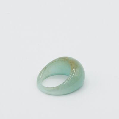 Ovaler Ring aus Meerschaum in Blau