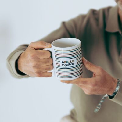 UO Original gift mug for grandparents with the message Proud Grandpa