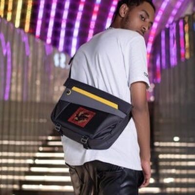 CONNECTED BAG - PIXELS BELT BAG - DIVOOM