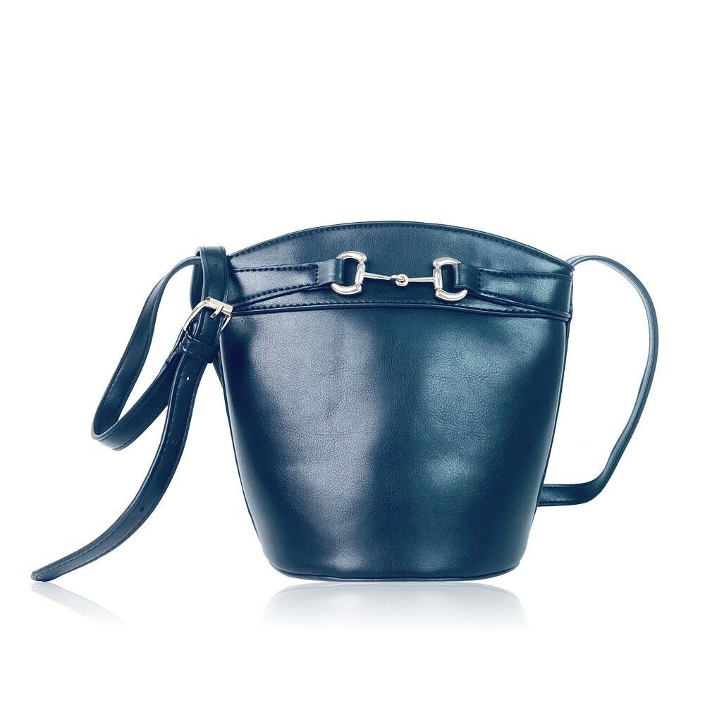 Umhängetasche Moira mit Metallverzierung