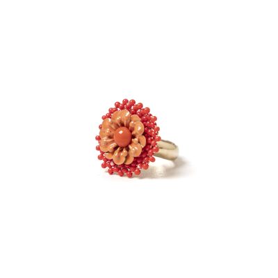 Ring with flower in Cydonia frame