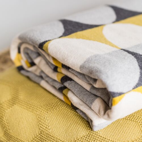 Olivia Blanket Yellow