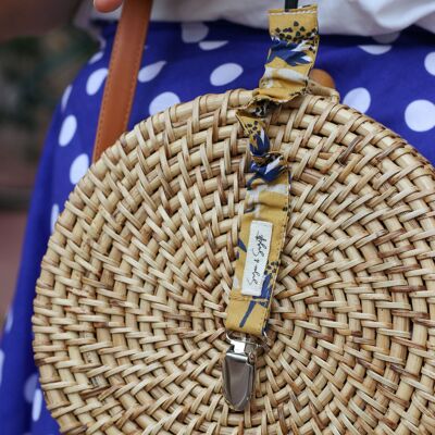 L'Attache jupe ou robe pour les femmes à vélo