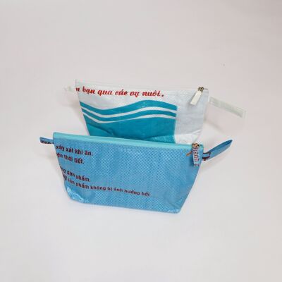 Bag 'MARLIES' - upcycled fish feed bags - #fish light blue