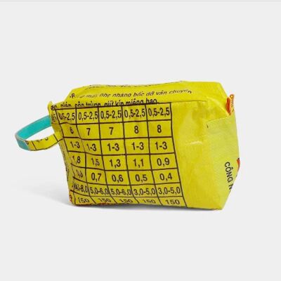 WASH ME | Environmentally friendly toiletry bag in yellow dollar