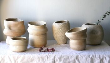 Vase céramique irrégulier W-03 3