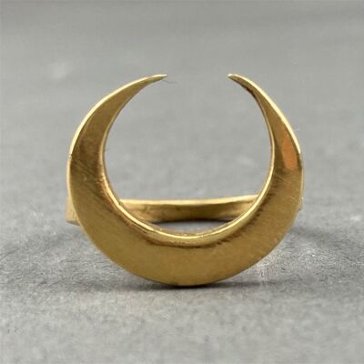 Half Moon Ring - Golden