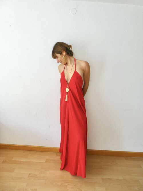 RED BACKLESS DRESS