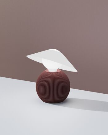 Lampe à poser eco design minimaliste décoratif, "DAM". Dame au chapeau lampe 8