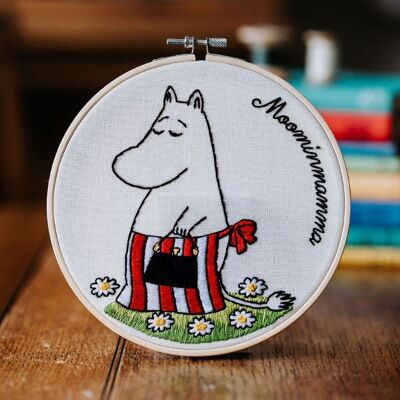 Moominmamma Shopping Embroidery Craft Kit