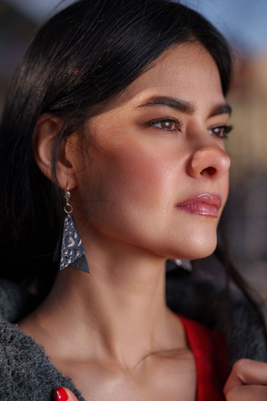 ORECCHINI IN PELLE NERA E ARGENTO