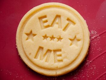 Mangez-moi Cookie Stamper 2