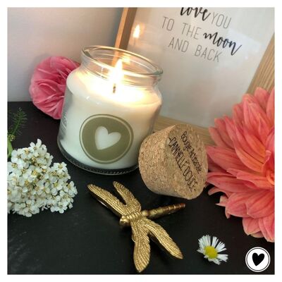 Handcrafted Candle Cinnamon Sweet Heart Khaki (cocooning, hygge, mother's day, mom)