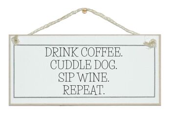 Boire du café, câliner un chien, répéter le signe du vin