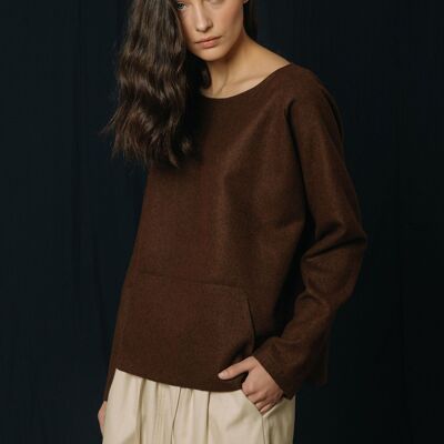 J01 Chocolate Jabillo Sweater