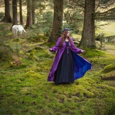 Sopravveste rosa fucsia Costume rinascimentale soprabito abito medievale cappotto elfico velluto burnout in verde con cappuccio
