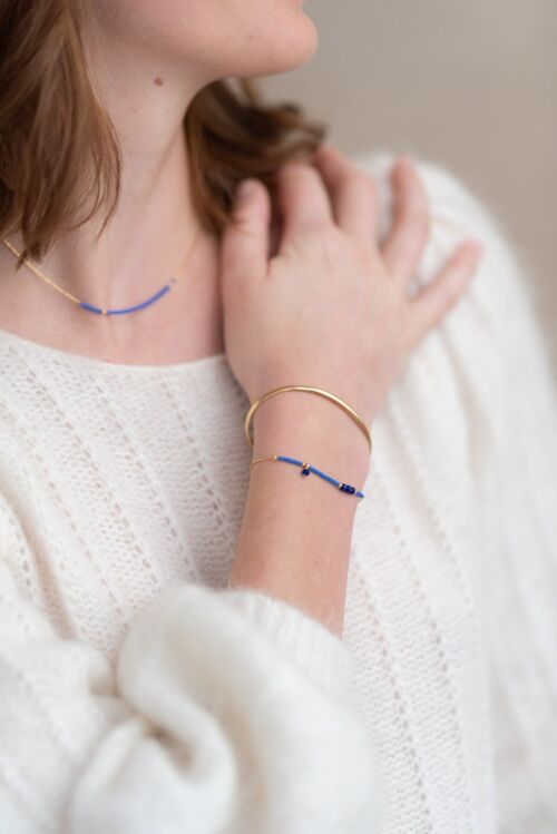 Bracelet La timide perlée bleue