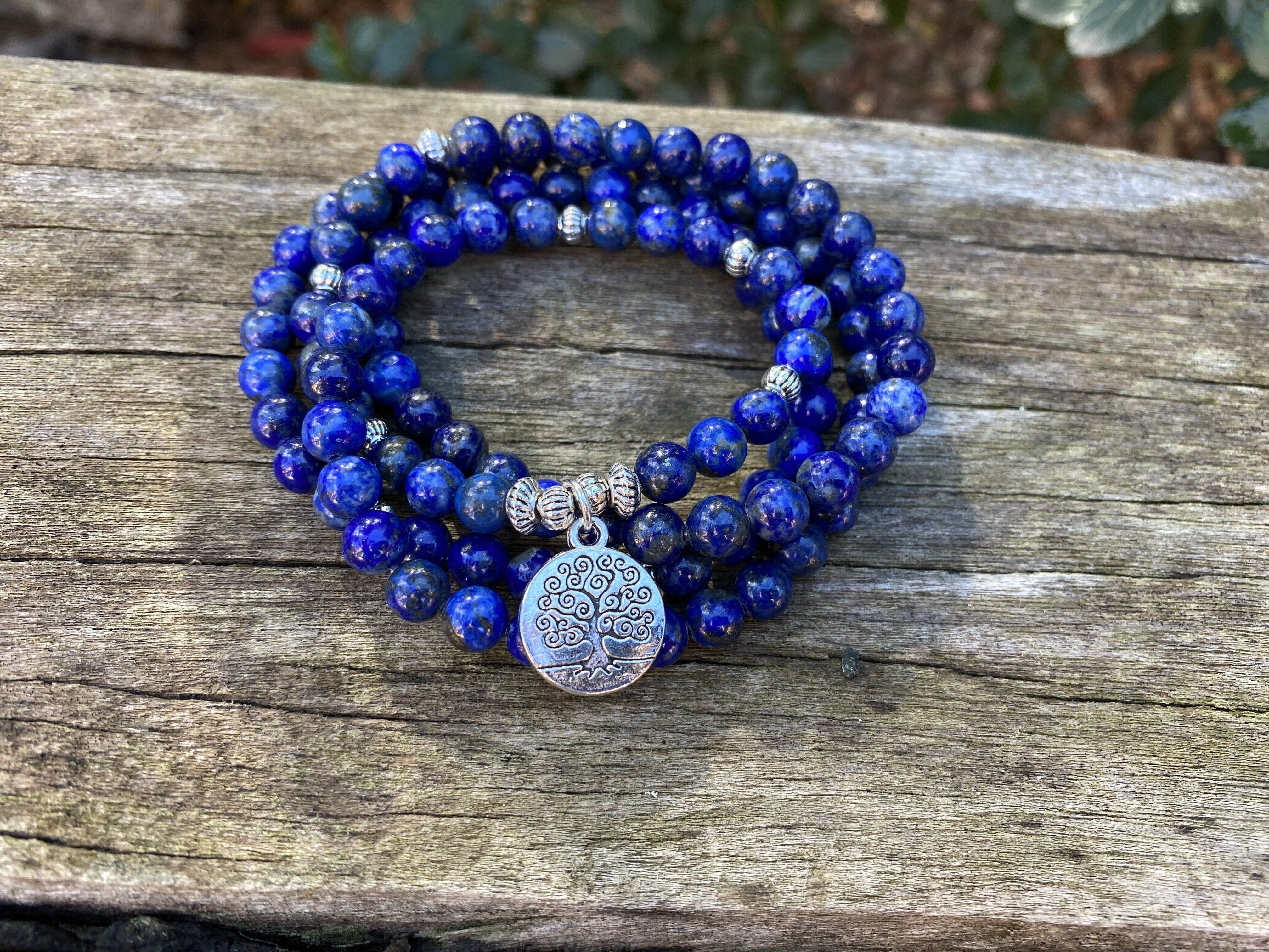 Tibetisches Mala-Armband aus Lapislazuli und Lebensbaum-Anhänger