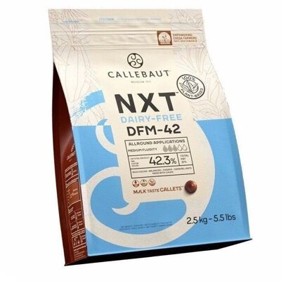 CALLEBAUT - la_t NXT Cioccolato di copertura senza latte - 42,3% Cacao - 39% MF - 2,5 kg