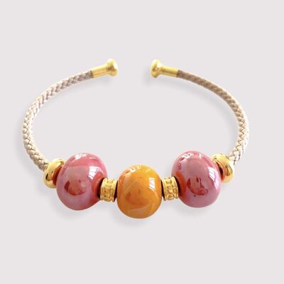 Pulsera adornada con cuentas de cerámica esmaltada en rosa y naranja