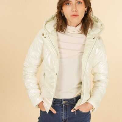 V quilted puffer jacket White