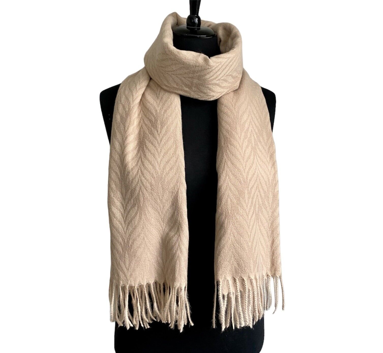 Estampado De Hojas-Crema