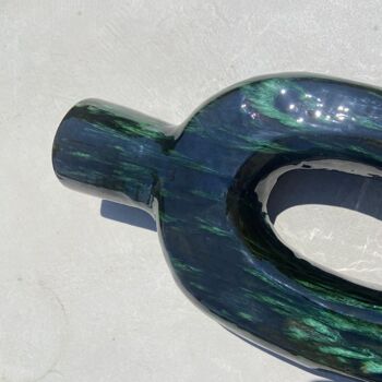 Vase artisanal longiligne, éco-responsable, céramique, vert et bleu 3