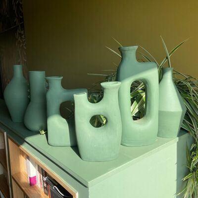 Moroccan pottery Les Greens, matte coating with reflections, eco-responsible, khaki, 30 to 33 cm, chic decoration