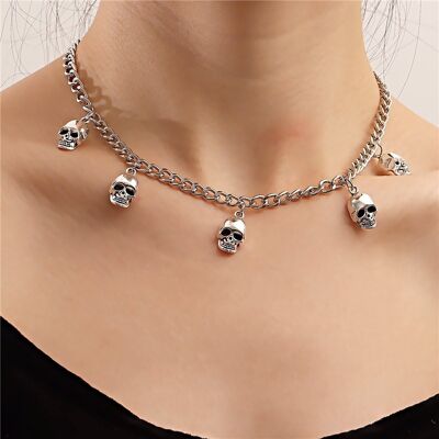 Collier pendentif crânes de mode