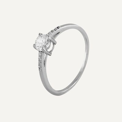 Anello in argento con zirconi bianchi quadrati