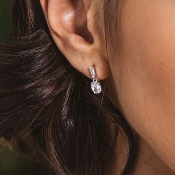 Boucles d'oreilles pendantes en argent avec zircone blanche 4