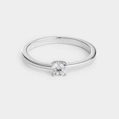 Silver solitaire ring with 3.8 mm zirconia mounted on 4 claws