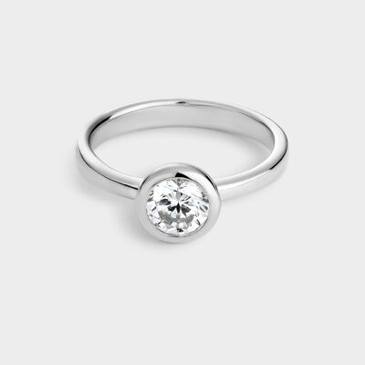 Silver solitaire ring with 6mm bezel set zirconia
