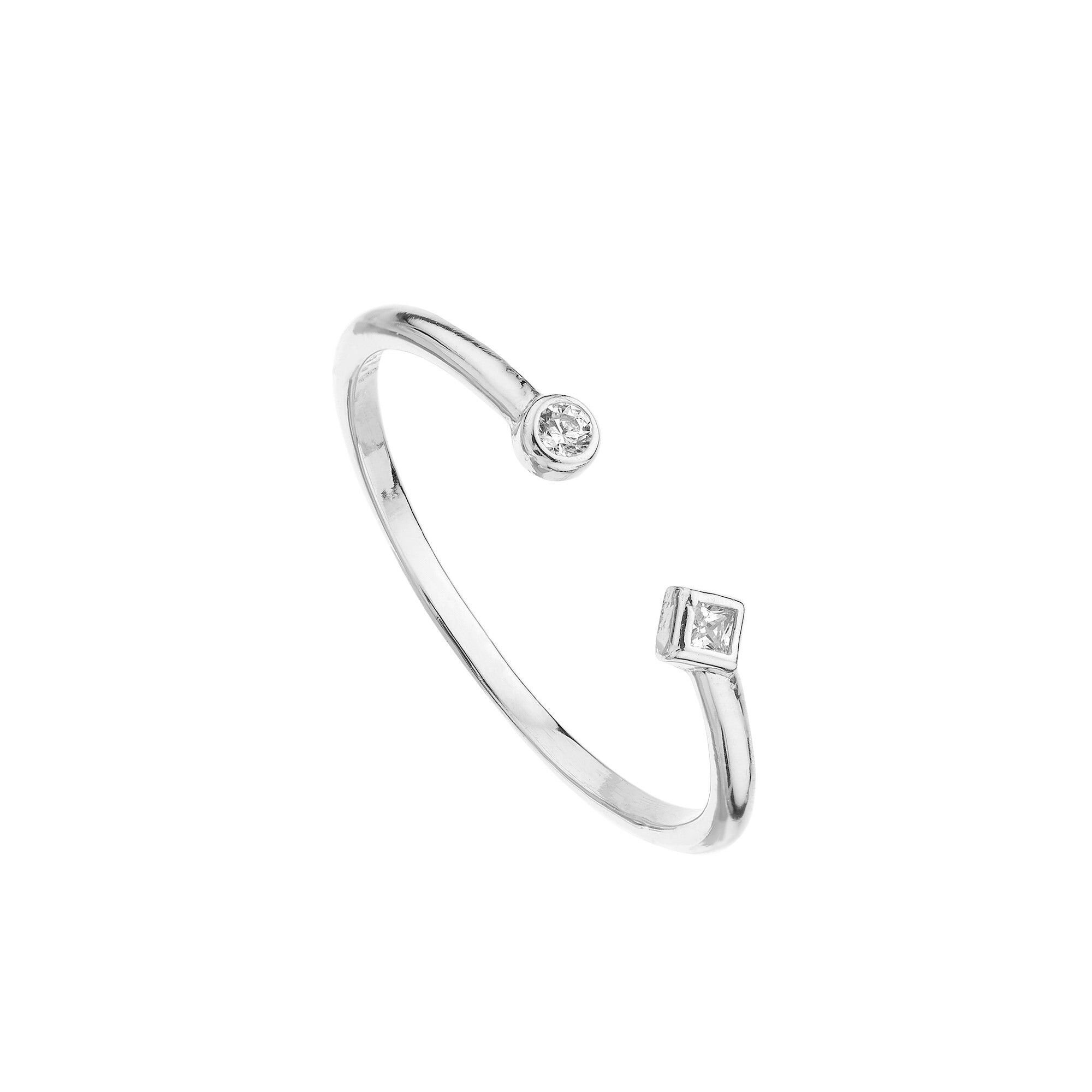 Anello asimmetrico in argento