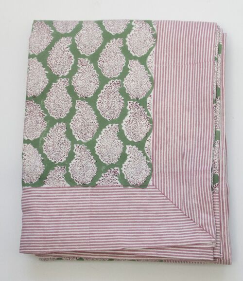 Tablecover Shanti green 150 x 240 cm
