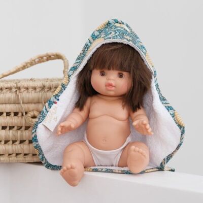 La mantella da bagno della bambola Elena