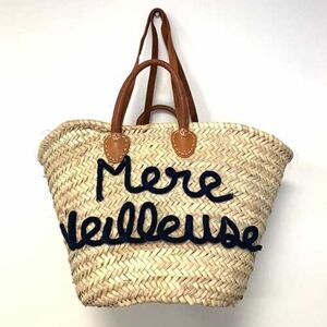 Panier en fibre de palmiers tressés "mère veilleuse"