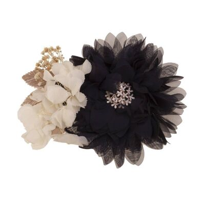 Hasna flower brooch Black