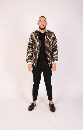 Bomber militaire 3